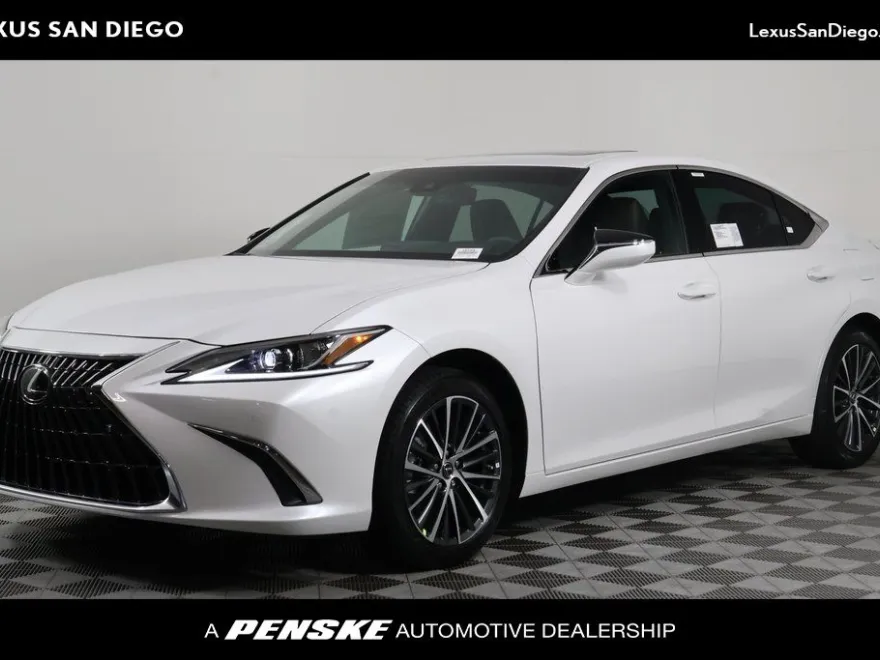 2025 Lexus ES 300h photo 1
