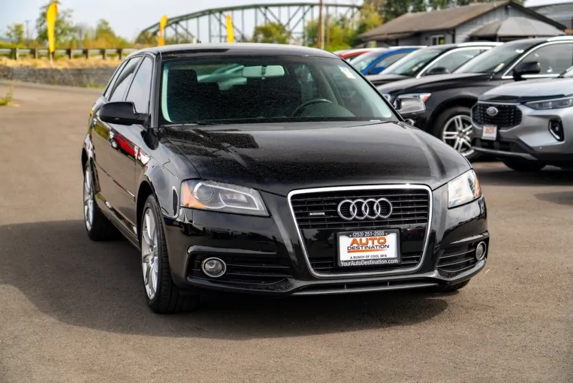 2011 Audi A3 2.0T Premium Plus photo 1