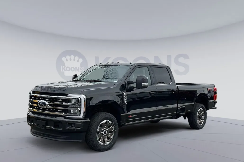 2025 Ford F-350 photo 1