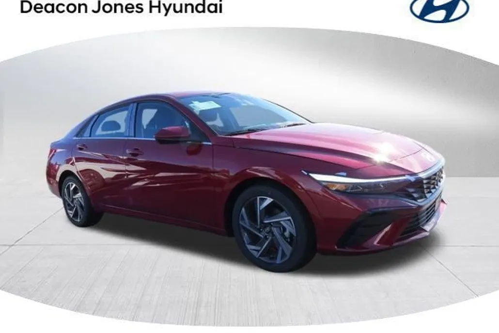 2025 Hyundai Elantra SEL Convenience photo 1