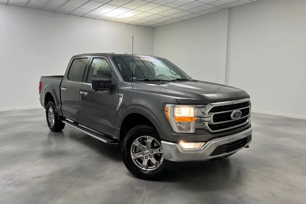 2022 Ford F-150 XLT photo 1