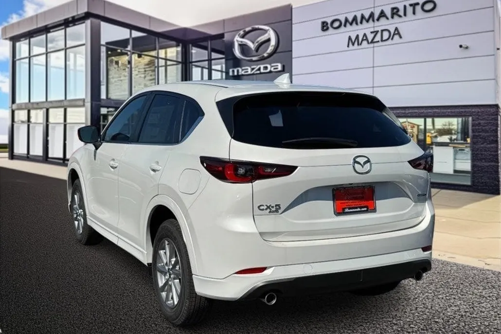 2025 Mazda CX-5 2.5 S Preferred photo 1