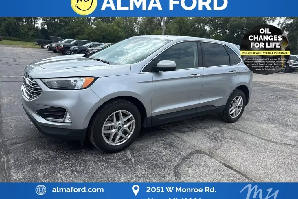 2022 Ford Edge SEL photo 1