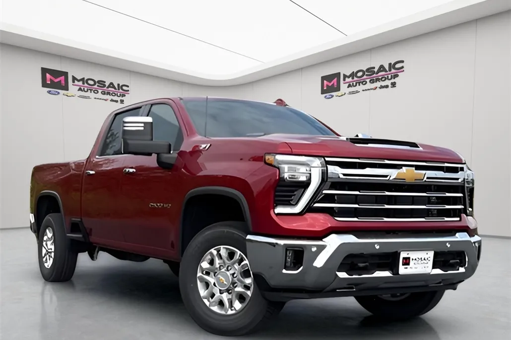 2025 Chevrolet Silverado 2500HD LTZ photo 1