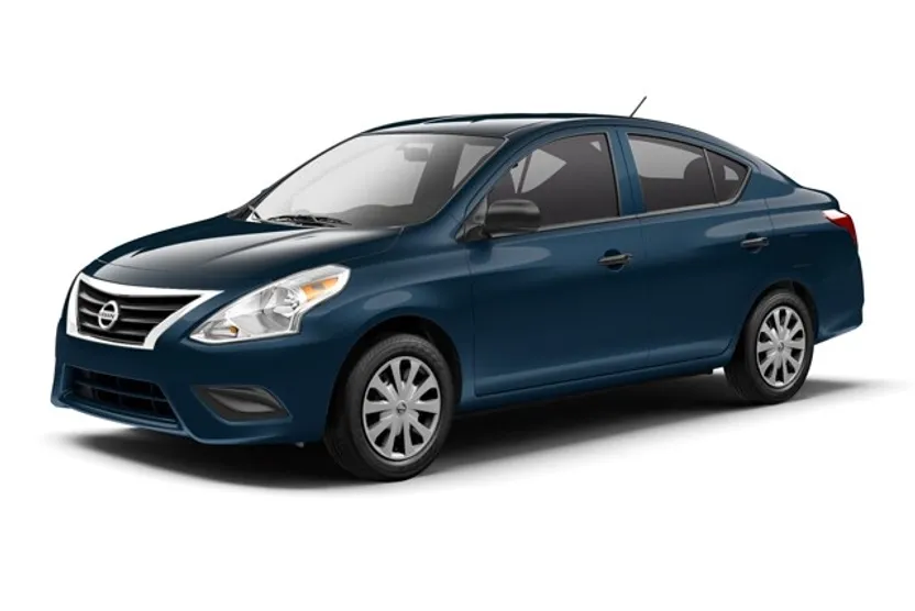 2017 Nissan Versa 1.6 S photo 1
