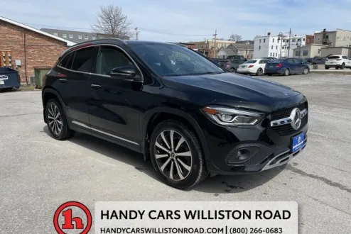 2021 Mercedes Benz GLA 250 4MATIC photo 2