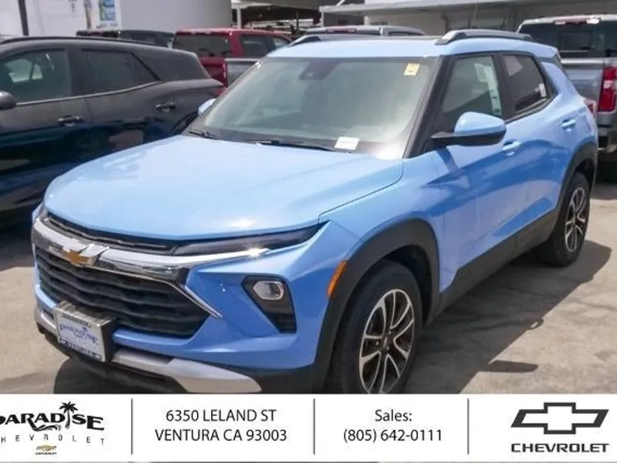 2024 Chevrolet Trailblazer LT photo 1