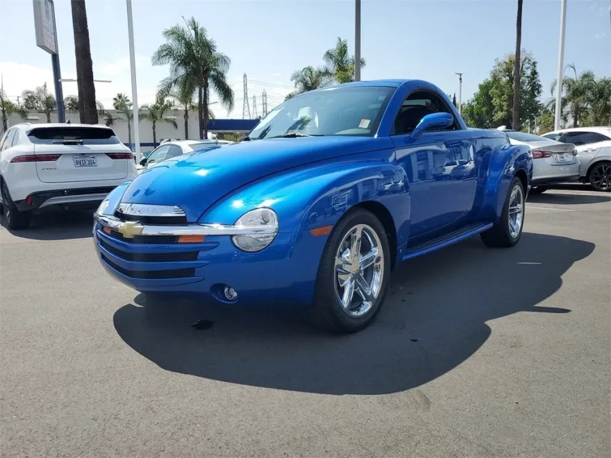 2006 Chevrolet SSR Base photo 1