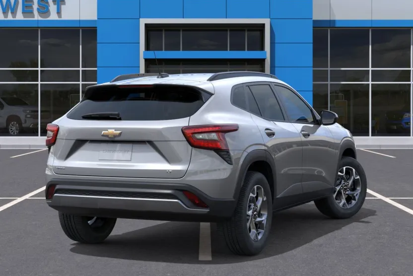 2026 Chevrolet Trax LT photo 1