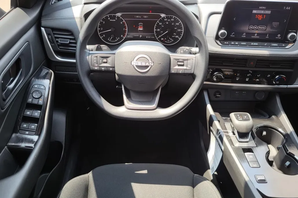 2025 Nissan Rogue S photo 1