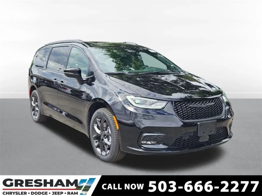 2025 Chrysler Pacifica Limited photo 1