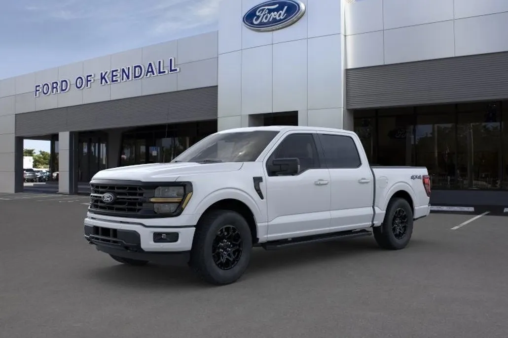 2025 Ford F-150 XLT photo 1