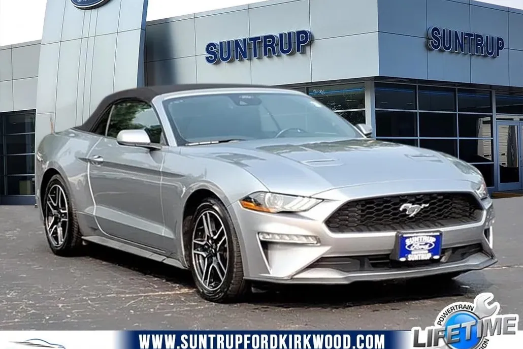 2023 Ford Mustang EcoBoost Premium photo 1
