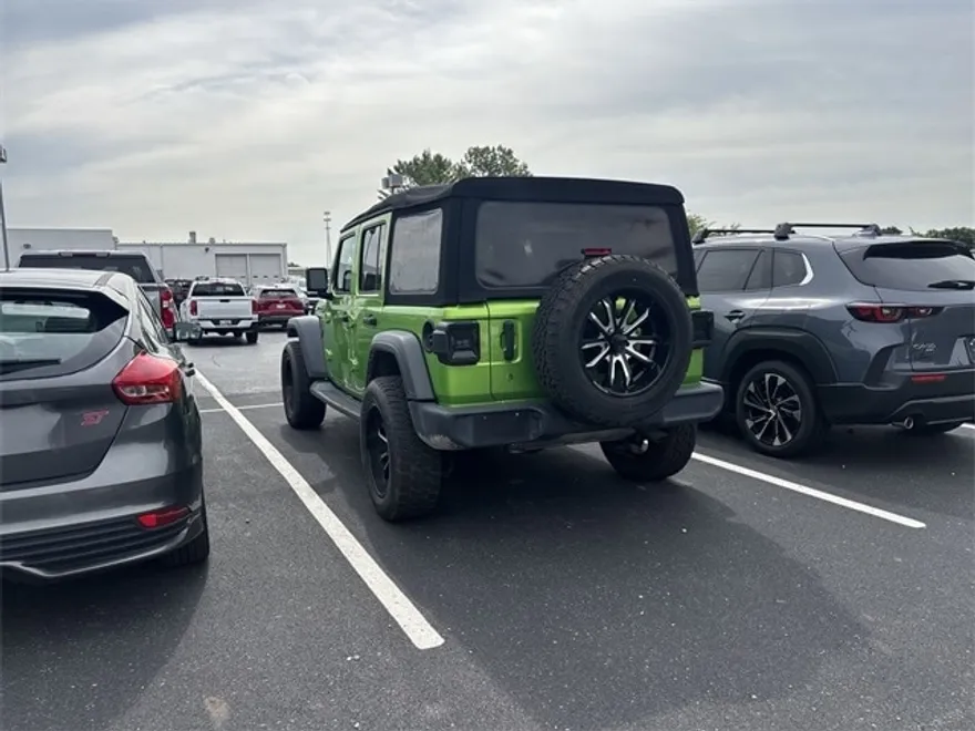 2018 Jeep Wrangler Unlimited Sport S photo 1