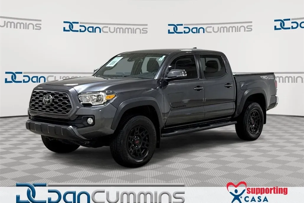 2020 Toyota Tacoma TRD Off-Road V6 photo 1