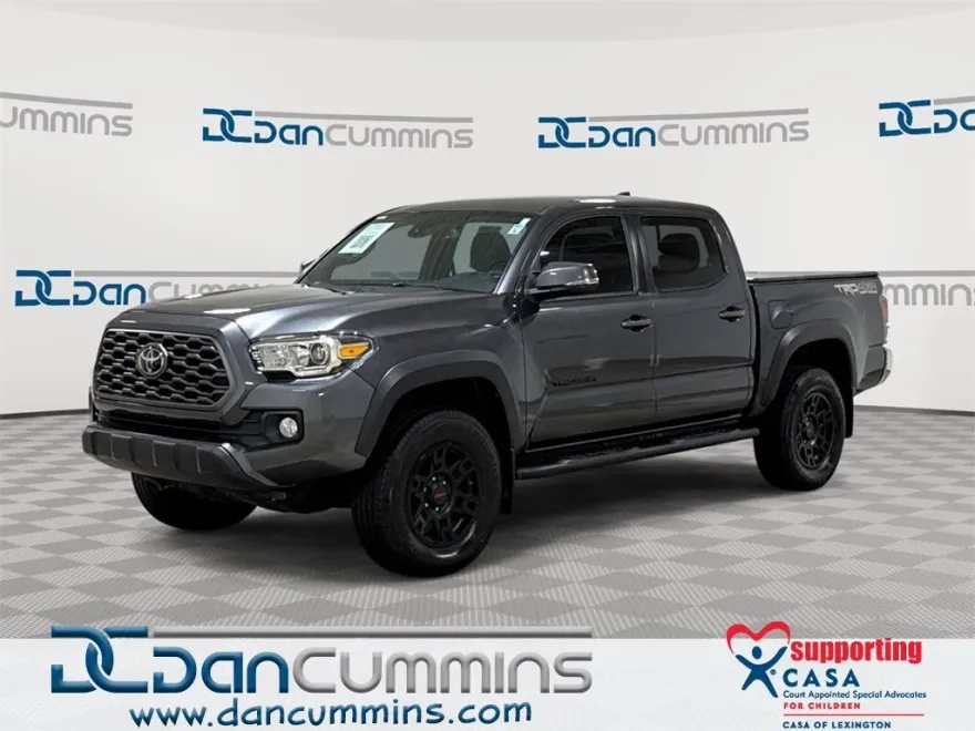 2020 Toyota Tacoma TRD Off-Road V6 photo 1