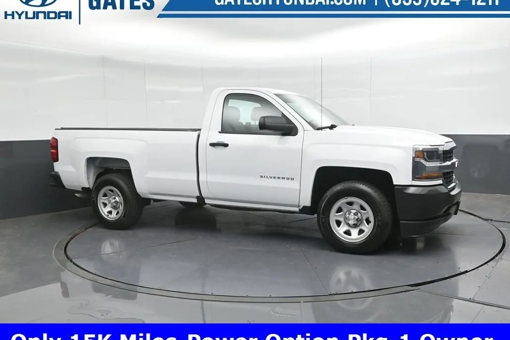 2017 Chevrolet Silverado 1500 photo 1
