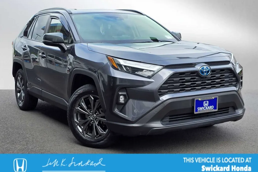 2023 Toyota RAV4 Hybrid XLE Premium photo 1