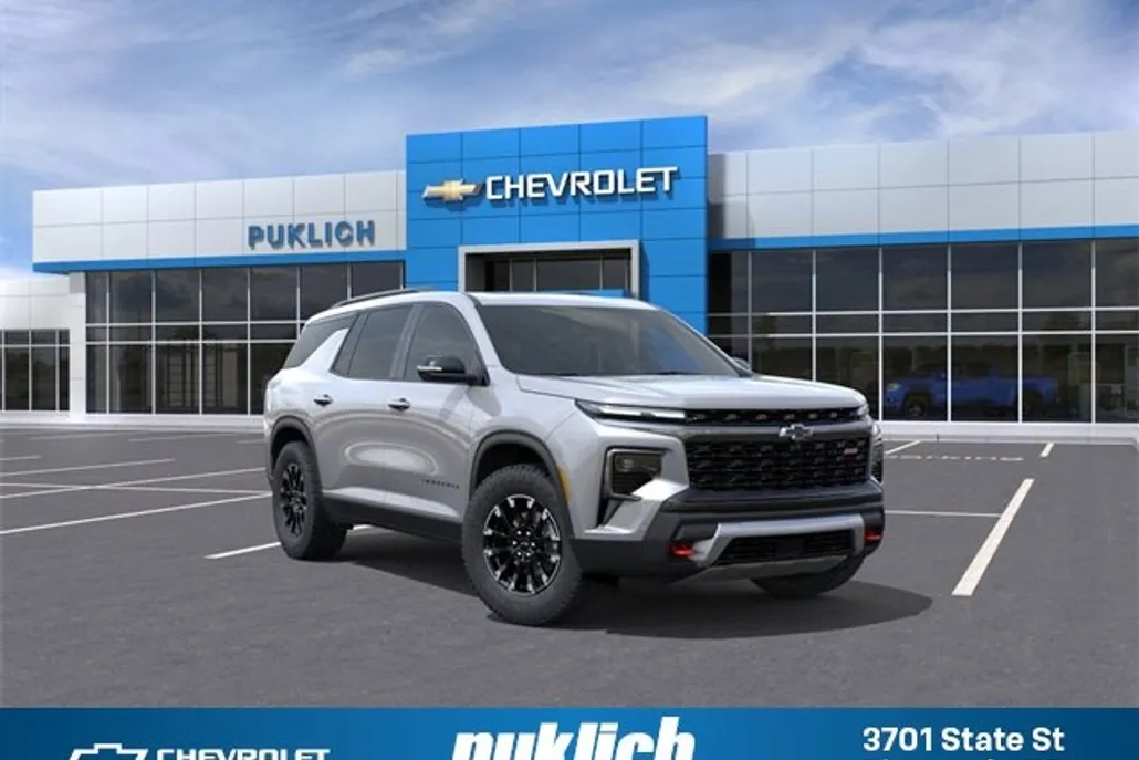 2026 Chevrolet Traverse Z71 photo 1
