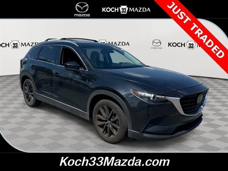 2022 Mazda CX-9 Touring photo 1