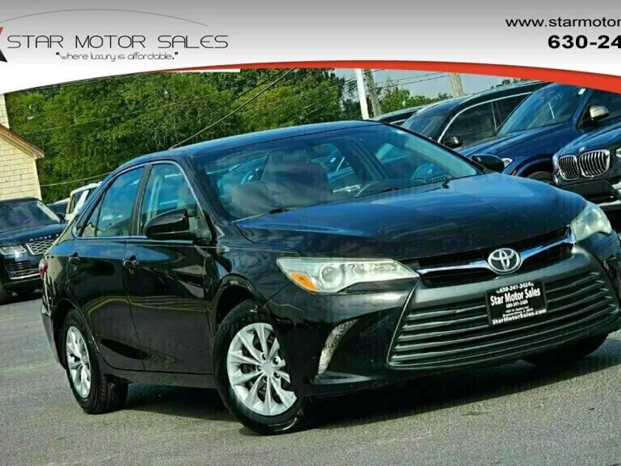 2016 Toyota Camry photo 1