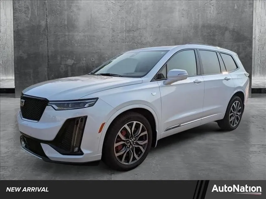 2023 Cadillac XT6 Sport photo 1