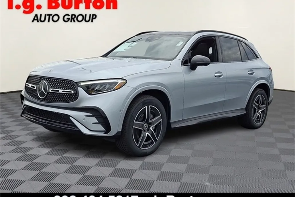 2026 Mercedes Benz GLC 300 4MATIC photo 1