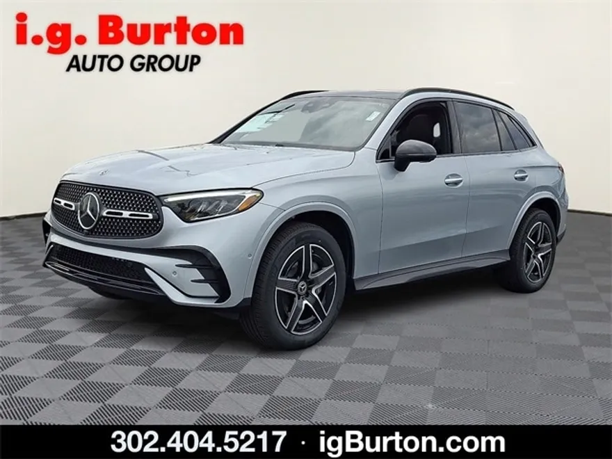 2026 Mercedes Benz GLC 300 4MATIC photo 1