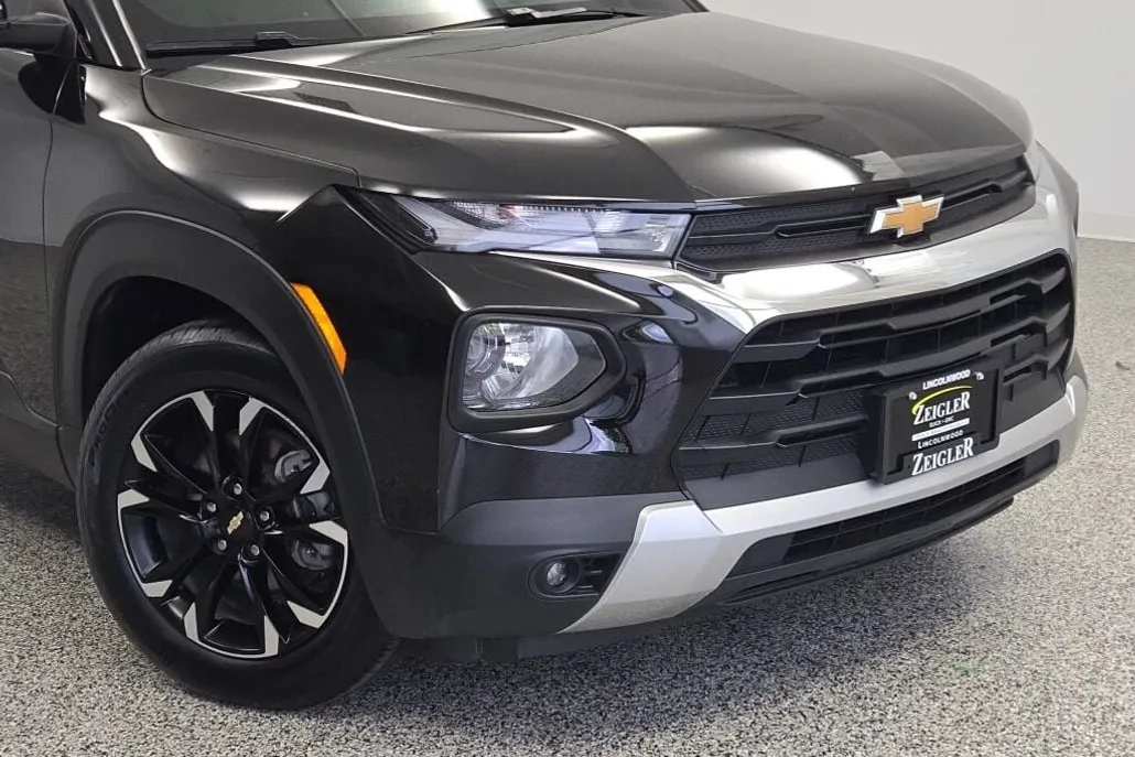 2021 Chevrolet Trailblazer LT photo 1
