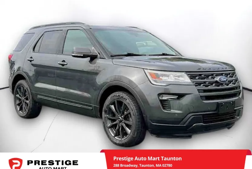 2018 Ford Explorer XLT photo 1