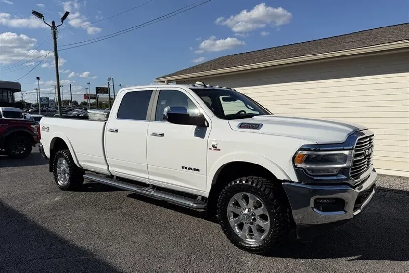 2022 Ram 2500 Laramie photo 1