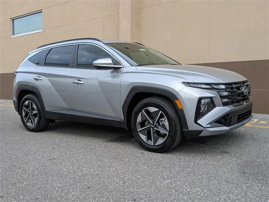 2025 Hyundai Tucson SEL Convenience photo 1