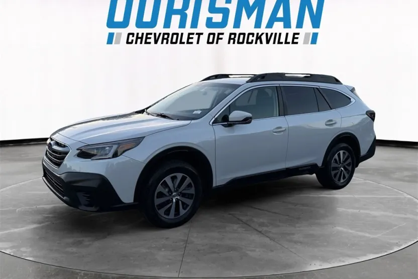 2022 Subaru Outback Premium photo 1