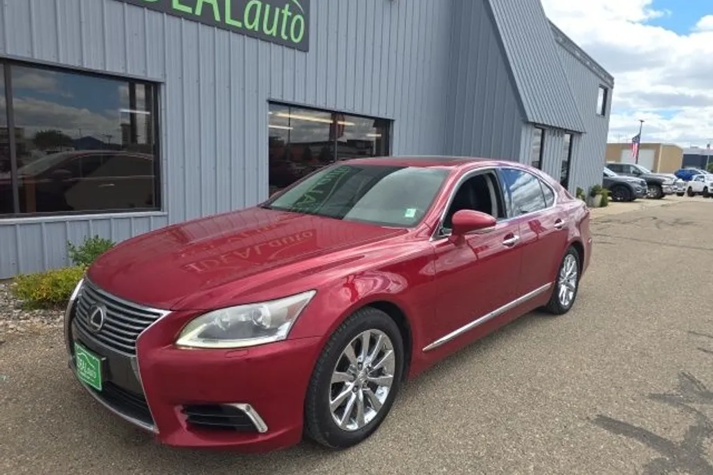 2013 Lexus LS 460 photo 1
