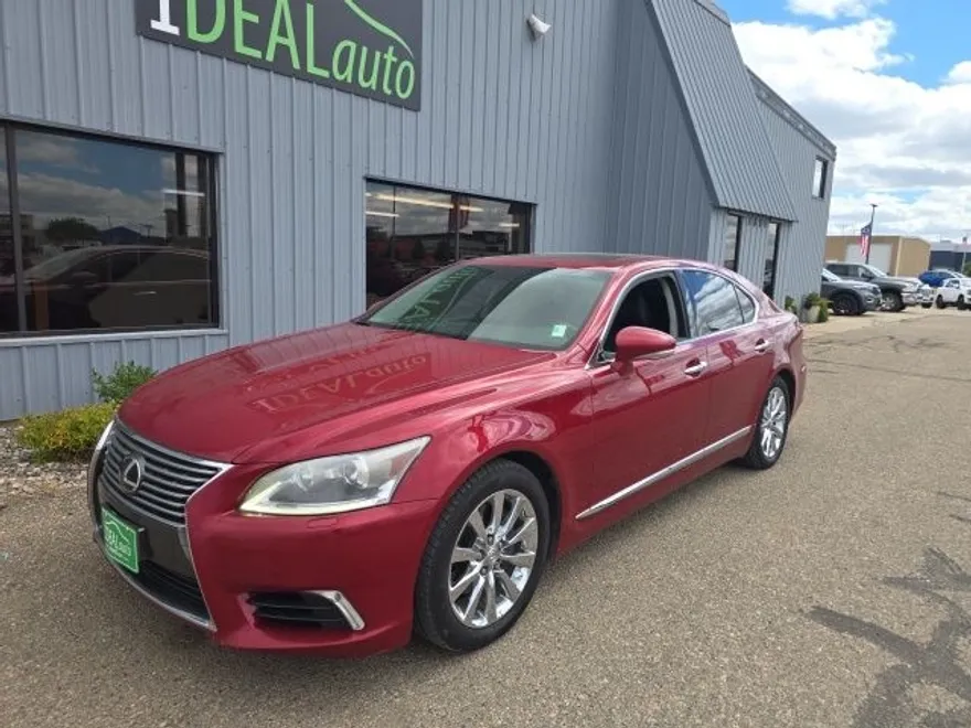 2013 Lexus LS 460 photo 1