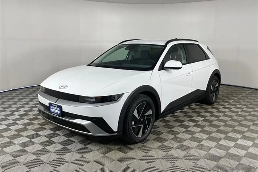 2025 Hyundai Ioniq 5 SEL photo 1