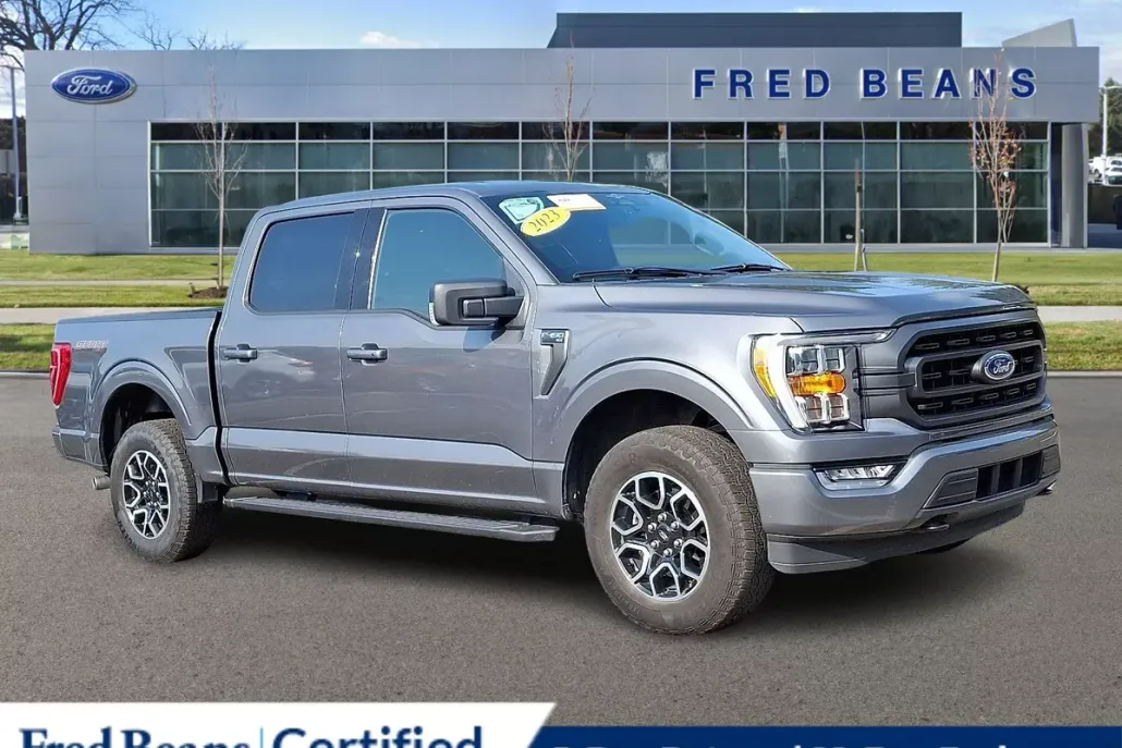 2023 Ford F-150 XLT photo 1