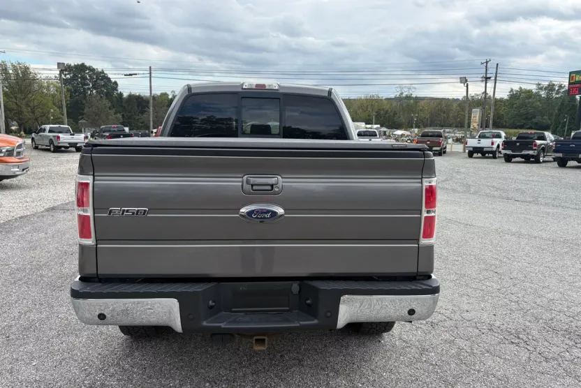 2013 Ford F-150 Lariat photo 1