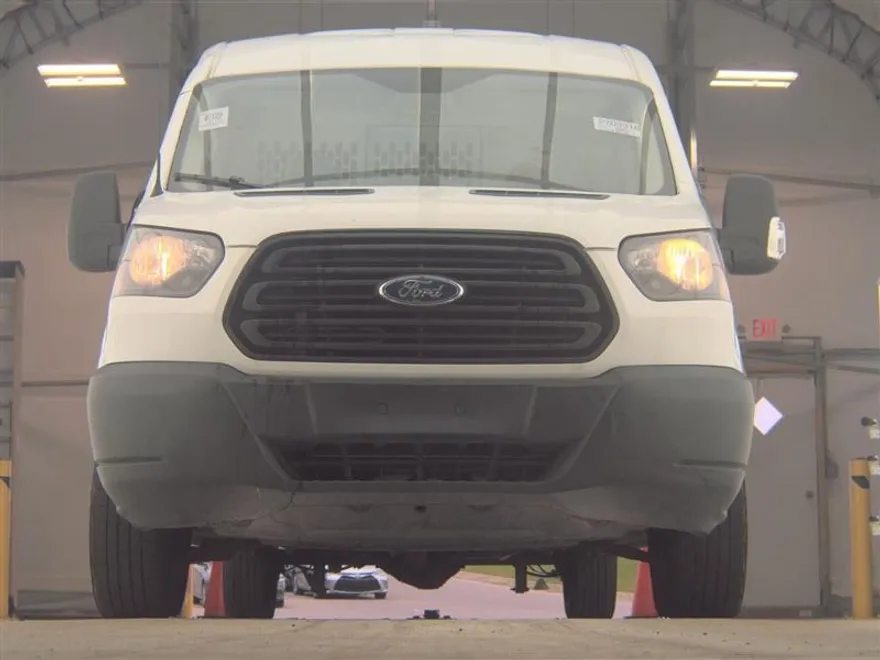 2019 Ford Transit Van photo 1