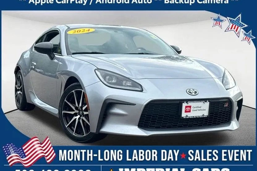 2024 Toyota GR86 Base photo 1