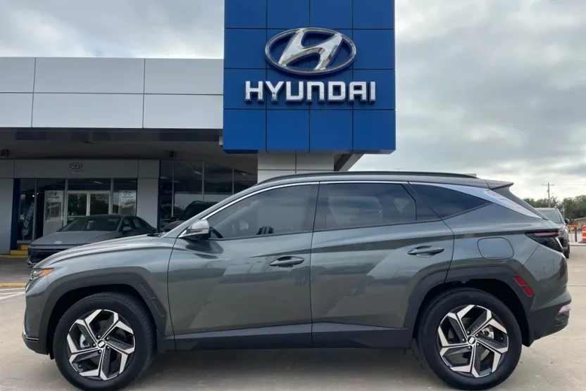 2024 Hyundai Tucson Hybrid Limited photo 1