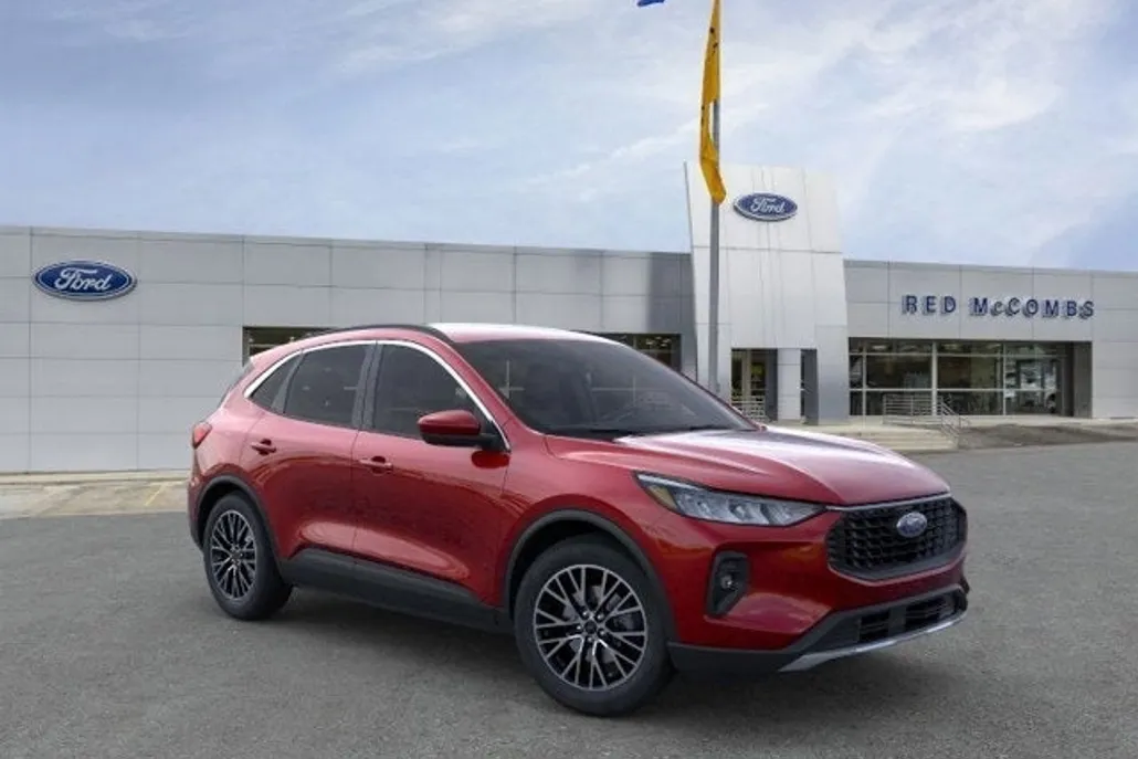 2025 Ford Escape photo 1