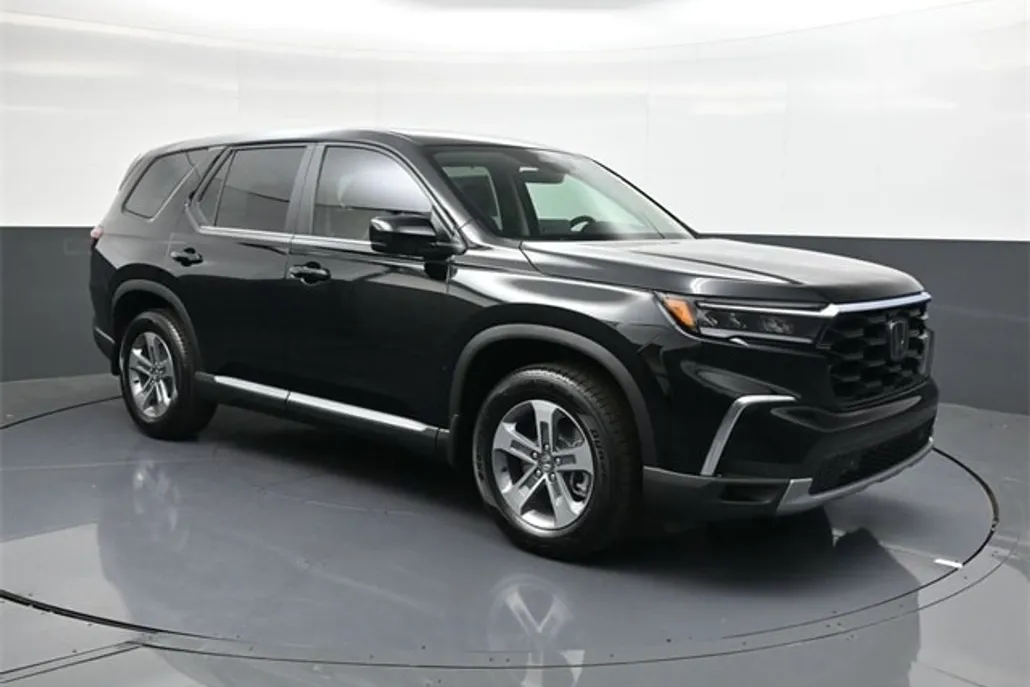 2025 Honda Pilot EX-L photo 1