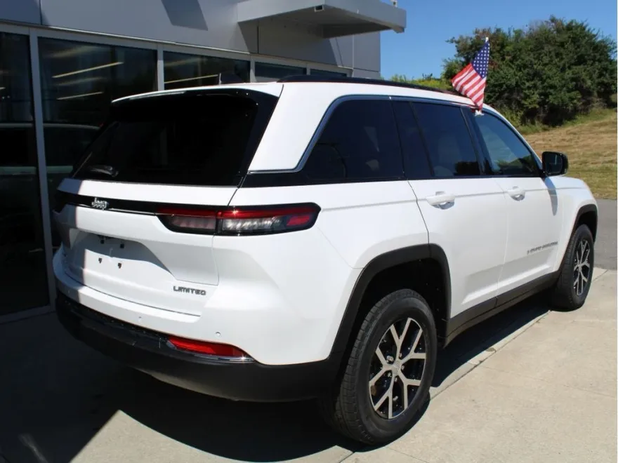 2025 Jeep Grand Cherokee Limited photo 1