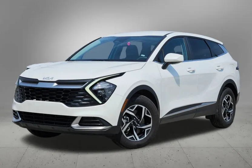 2023 Kia Sportage LX photo 1