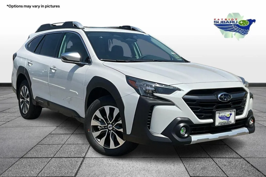 2025 Subaru Outback Touring XT photo 1