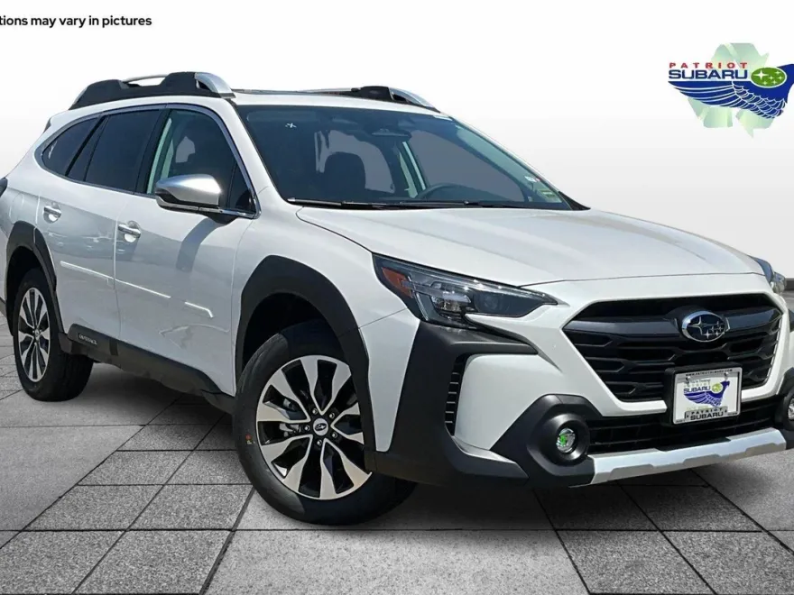 2025 Subaru Outback Touring XT photo 1