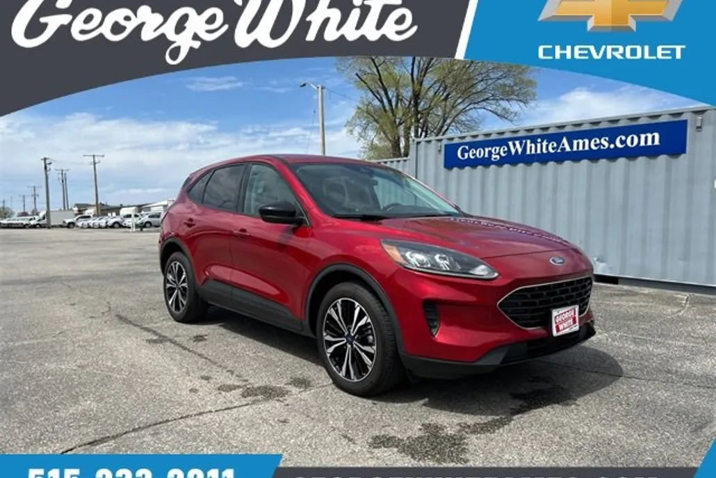 2021 Ford Escape SE Hybrid photo 1