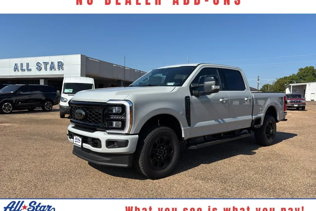 2026 Ford F-250 Lariat photo 1