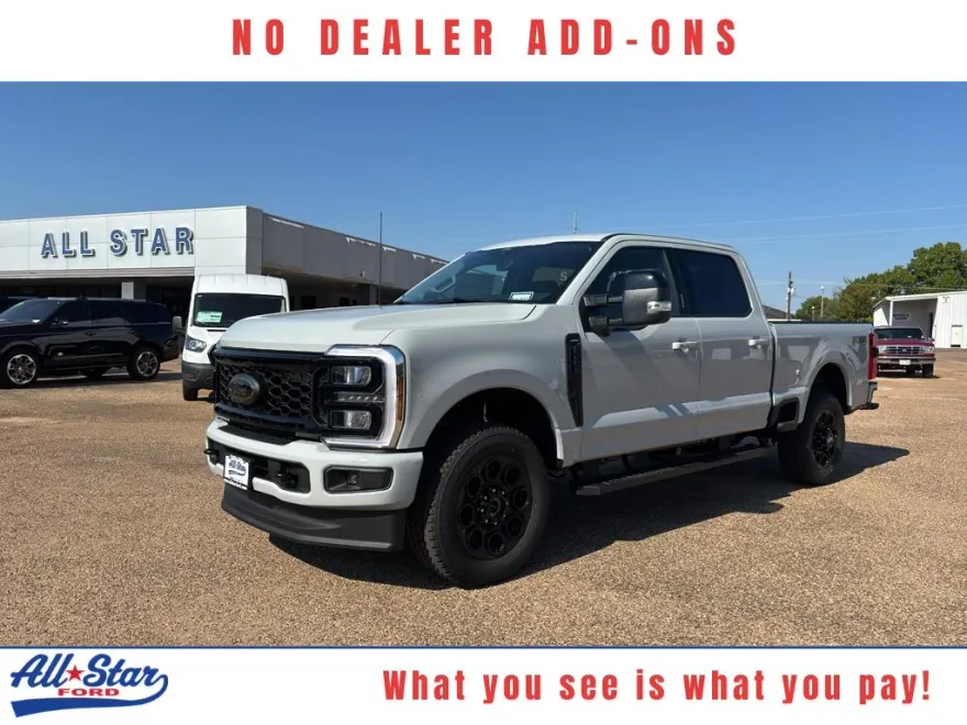 2026 Ford F-250 Lariat photo 1